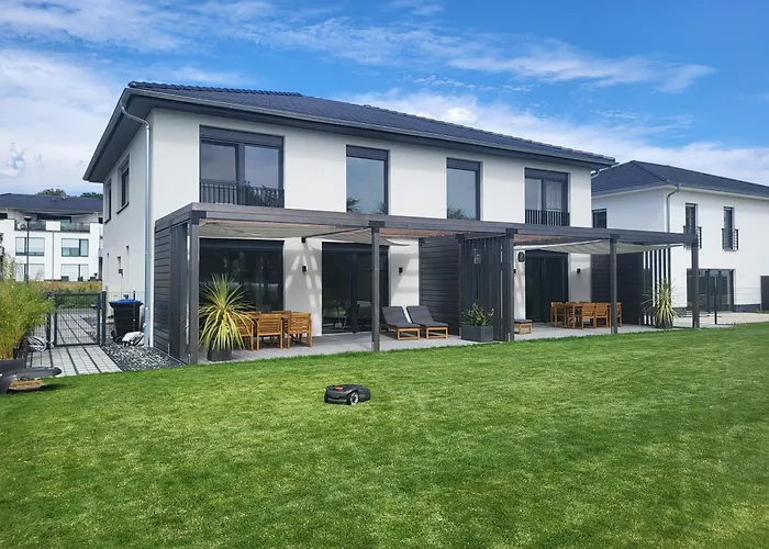 Schlossterrassen 8b *