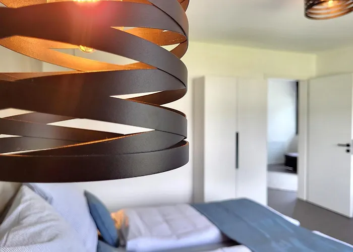 Schlossterrassen 8b Pouch